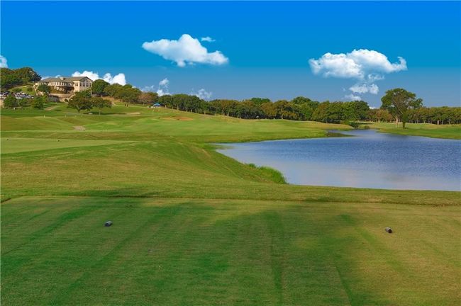 View of community golf course | Image 31