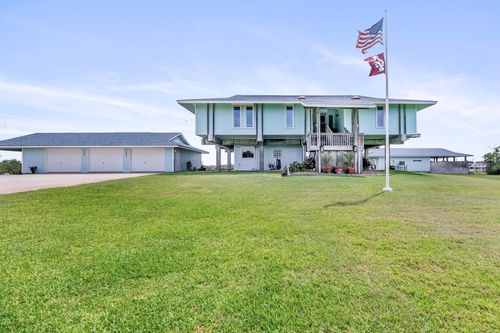178 Smyth Rd, Port O Connor, TX, 77982-2060 | Card Image