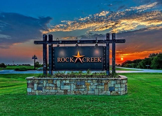 Community / neighborhood sign featuring a yard | Image 24