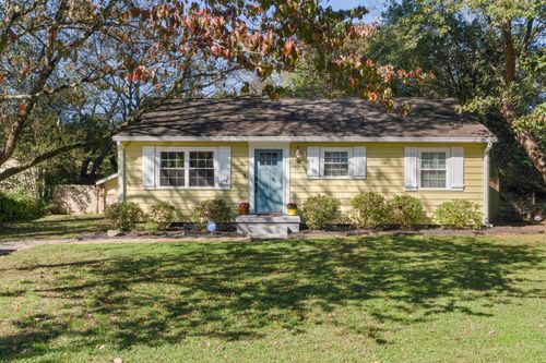 3909 Memphis Dr, Chattanooga, TN, 37415-3809 | Card Image