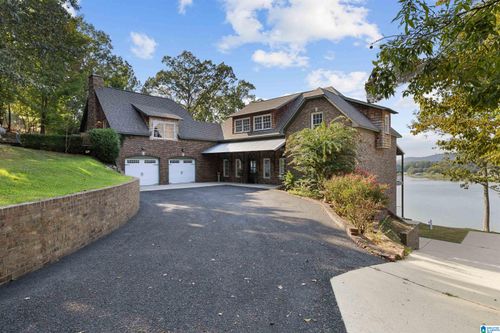 825 Dogwood Ln, Ashville, AL, 35953-4020 | Card Image