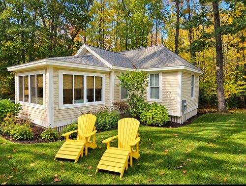 128-1 Old County Rd, Wells, ME, 04090-4940 | Card Image