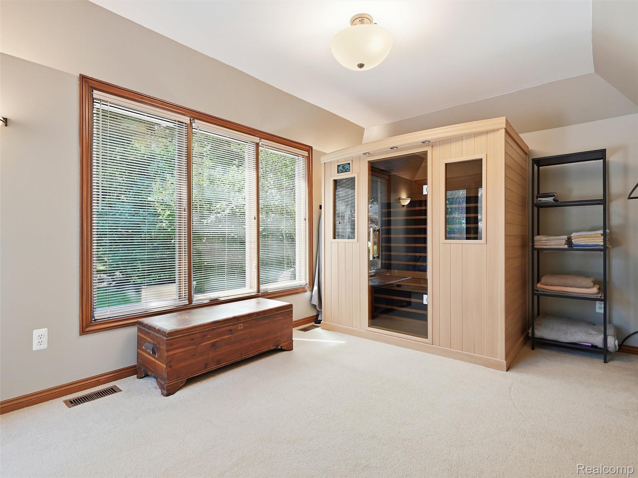 Residential in Shelby Charter Township 3
