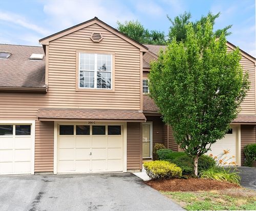 c-200 Ridgefield Cir, Clinton, MA, 01510 | Card Image