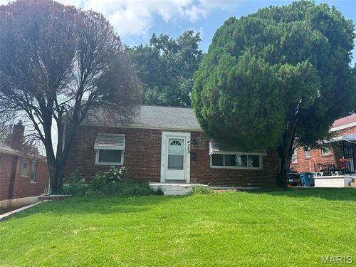 4725 Fletcher St, Saint Louis, MO, 63121-3016 | Card Image