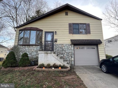 2832 Jefferson Ave, GLENSIDE, PA, 19038-2725 | Card Image