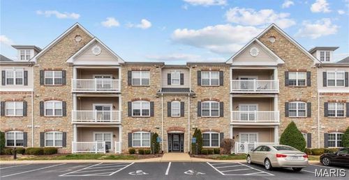 apt-108-2 Monarch Trace Ct, Chesterfield, MO, 63017-4840 | Card Image