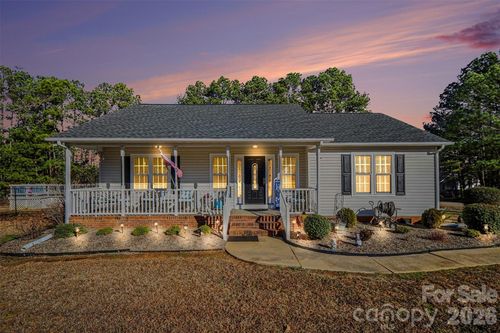 698 Rambo Rd E, Rock Hill, SC, 29730-2134 | Card Image