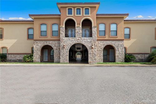 apt-7-2715 Mimosa St, Mission, TX, 78574-3343 | Card Image