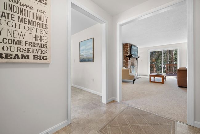 6 Sheldon Rd, House other with 3 bedrooms, 2 bathrooms and null parking in Derry NH | Image 17