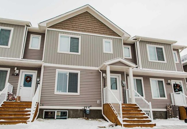 B - 11205 95 Street, Home with 3 bedrooms, 1 bathrooms and 2 parking in Clairmont AB | Image 42