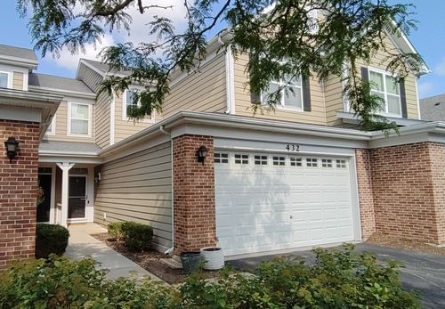 432-432 Acushnet St, Elgin, IL, 60124-3836 | Card Image