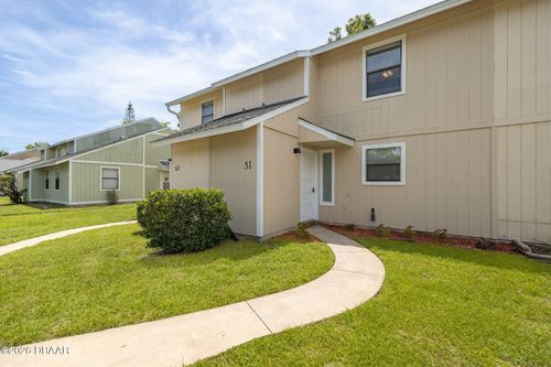 51 Tomoka Meadows Blvd, Ormond Beach, FL, 32174-4433 | Card Image