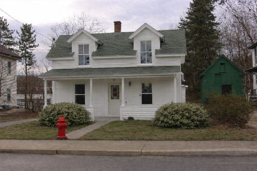 95 South St, Athol, MA, 01331-2232 | Card Image