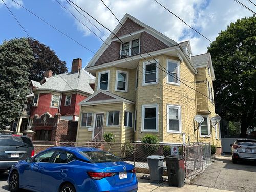 4 Ruthven St, Boston, MA, 02121-1408 | Card Image