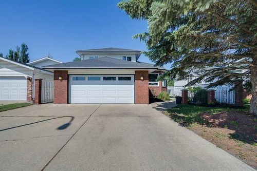 138 Douglas Avenue E, Red Deer, AB, T4R2G6 | Card Image