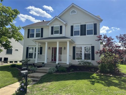 208 Madison Park Dr, Saint Peters, MO, 63376-2289 | Card Image