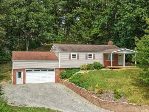 146 Tanglewood Dr, Valencia, PA, 16059-2554 | Card Image