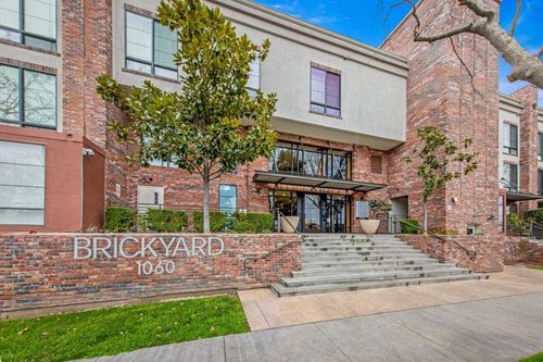 apt-233-1060 S 3rd St, San Jose, CA, 95112-3989 | Card Image
