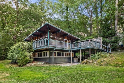 6 Springdale Dr, Kingston, RI, 02881-1504 | Card Image