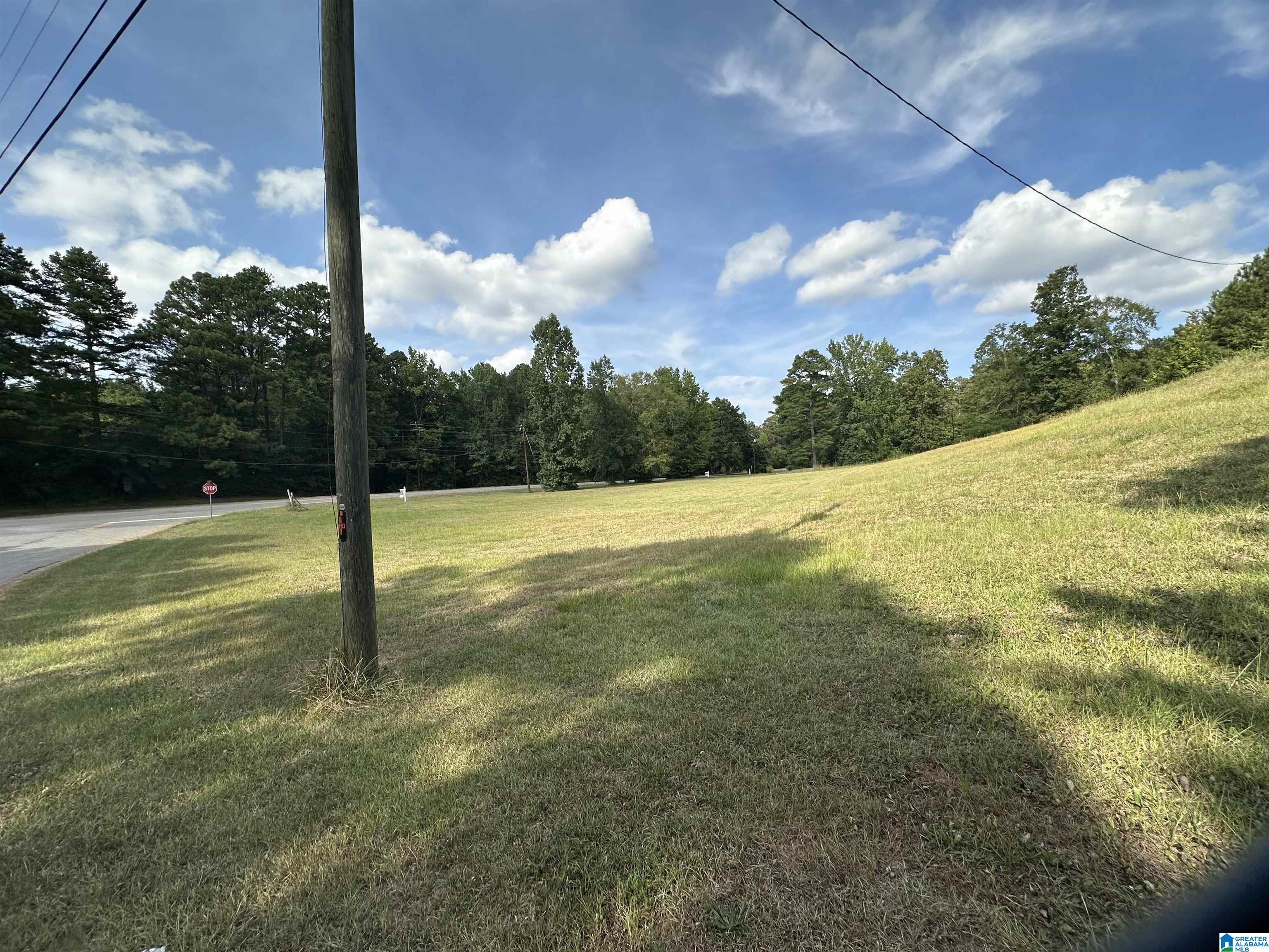 Land in MOODY 4