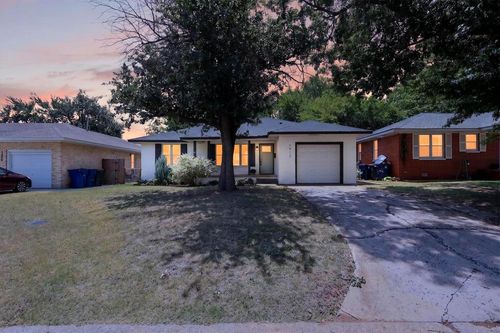 1912 Brighton Avenue, The Village, OK, 73120 | Card Image