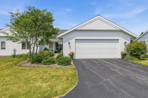 613 Otto Lane, Elkhart Lake, WI, 53020 | Card Image