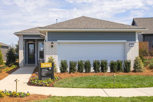 509 Scarlet Oak Rd, Lebanon, TN, 37090-2224 | Card Image