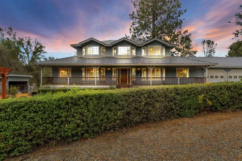 50711 Road 426, Oakhurst, CA, 93644-9326 | Card Image