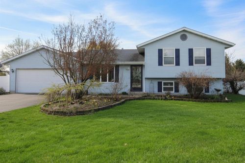 304 Aspen Court, Delavan, WI, 53115 | Card Image