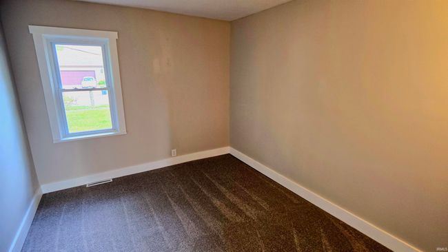 1401 N Quarry Rd, House other with 5 bedrooms, 2 bathrooms and null parking in Marion IN | Image 20