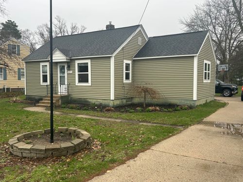 6894 12th Avenue, Jenison, MI, 49428 | Card Image