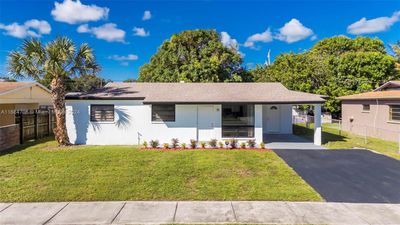 1461 Nw 32nd Ave, House other with 4 bedrooms, 2 bathrooms and null parking in Lauderhill FL | Image 1