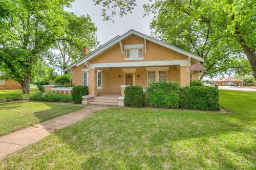 623 S Washington, Bronte, TX, 76933-2170 | Card Image