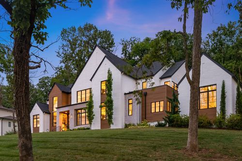 4600 Shys Hill Rd, Nashville, TN, 37215-4330 | Card Image