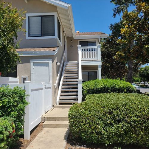 125 Tarocco, Irvine, CA, 92618-0311 | Card Image