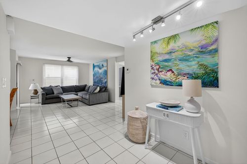 4-7-8451 Shadow Ct, Coral Springs, FL, 33071-7472 | Card Image