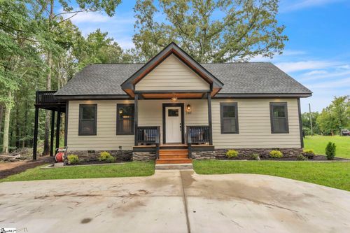 160 Hunnicutt Lane, Kinards, SC, 29355 | Card Image