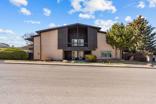932 S Three Fountains Dr, Cedar City, UT, 84721 | Card Image