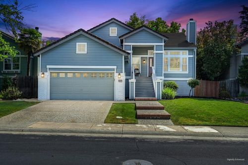 401 Seaton Dr, Folsom, CA, 95630-7951 | Card Image