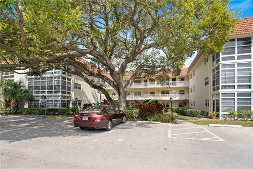 c21-5400 Highway A1a, Indian River Shores, FL, 32963-1084 | Card Image