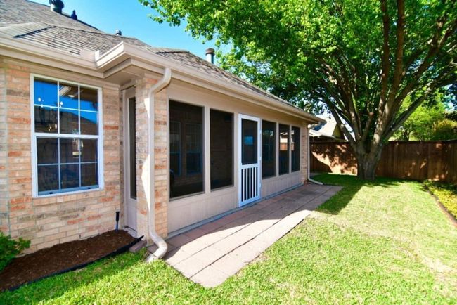 704 Mcmurry, House other with 3 bedrooms, 2 bathrooms and null parking in Waxahachie TX | Image 4