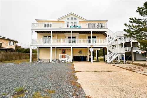 2557 Sandpiper Rd, Virginia Beach, VA, 23456-4512 | Card Image