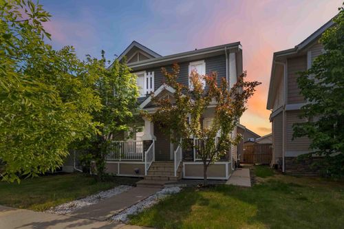 129 Coniker Crescent, Fort Mcmurray, AB, T9K0Y4 | Card Image