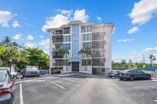 501-1839 Middle River Dr, Fort Lauderdale, FL, 33305-3549 | Card Image