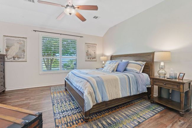30112 Twin Creek Dr, House other with 3 bedrooms, 2 bathrooms and 6 parking in Georgetown TX | Image 10