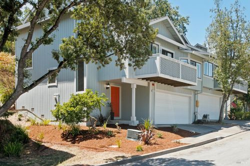 1142 Redwood Blvd, Novato, CA, 94947-5301 | Card Image