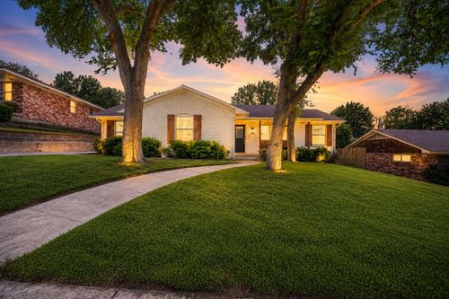 2341 Pinebluff Dr, Dallas, TX, 75228-5839 | Card Image