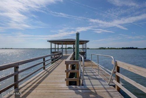 101 Cottage Walk, Hampstead, NC, 28443-3621 | Card Image