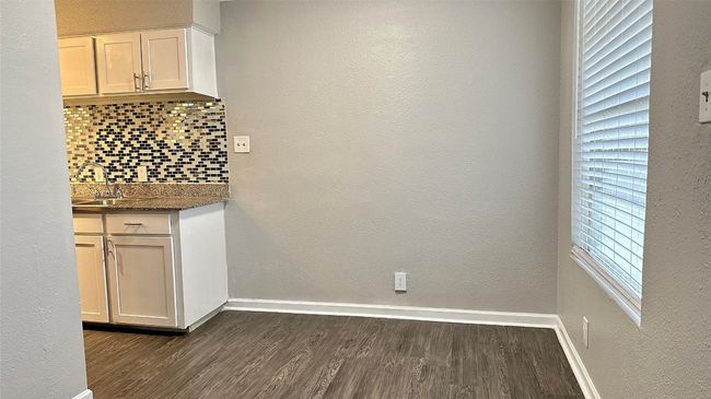APT-122 - 5426 Menchaca Rd, Condo with 0 bedrooms, 1 bathrooms and 1 parking in Austin TX | Image 5